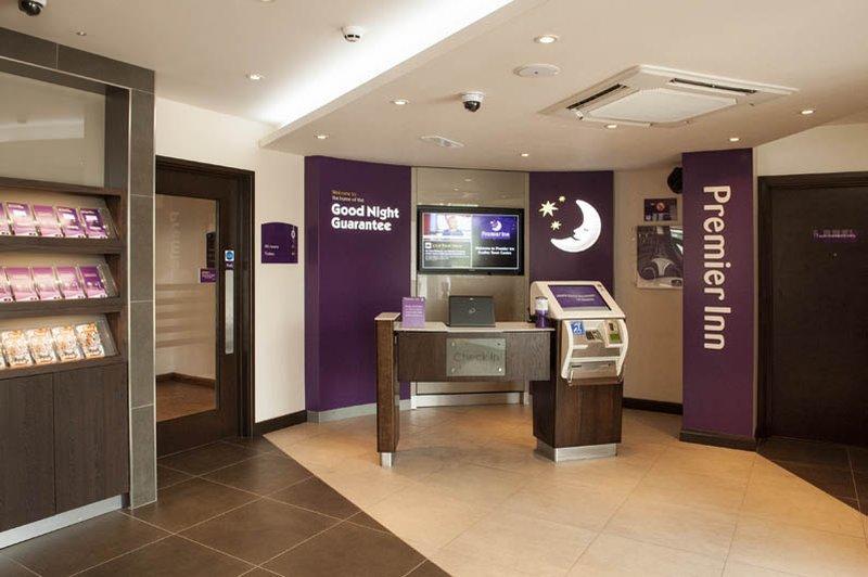 Premier Inn Dudley Town Centre Kültér fotó